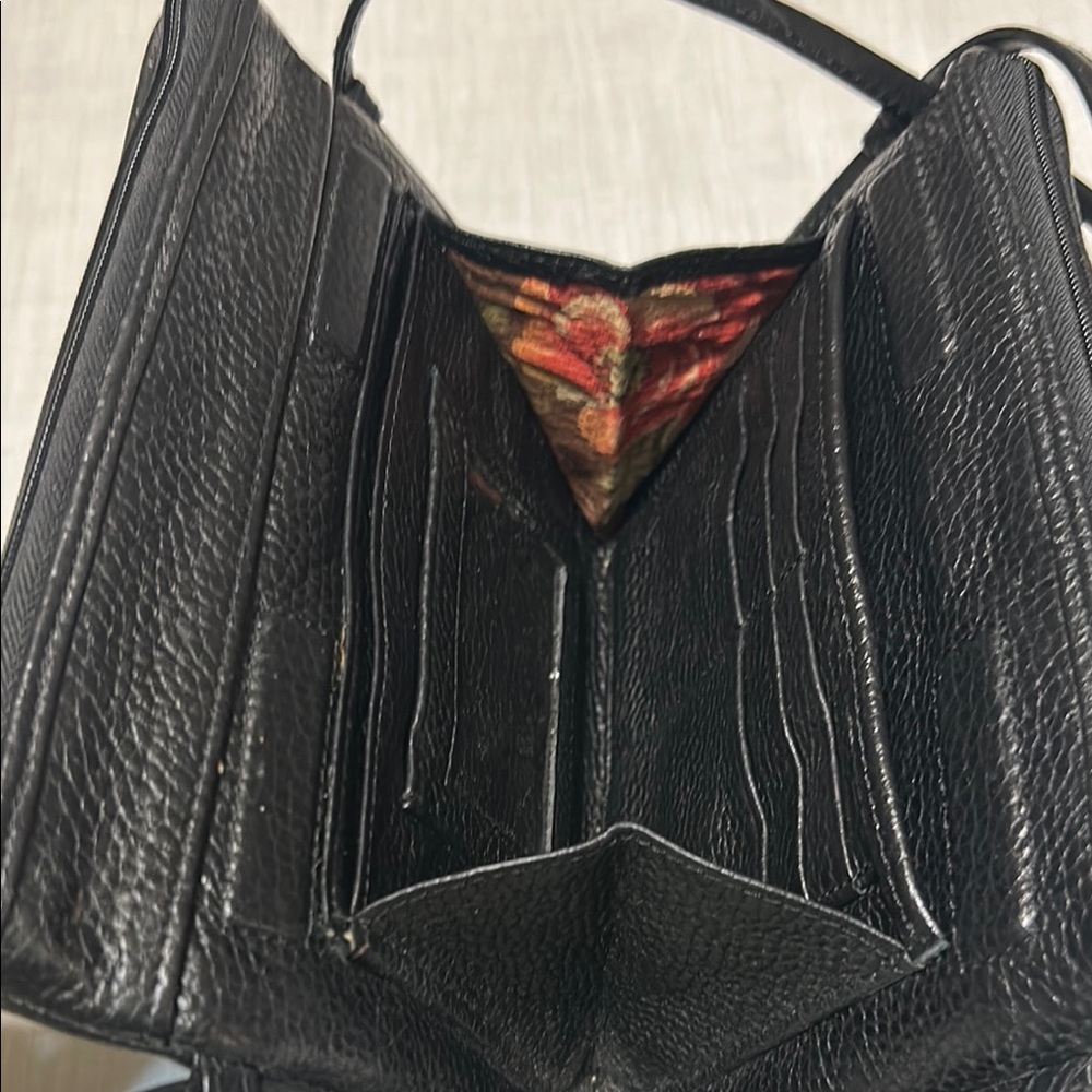 Brighton Croc Black Leather Crossbody Bag - Picture 5 of 10